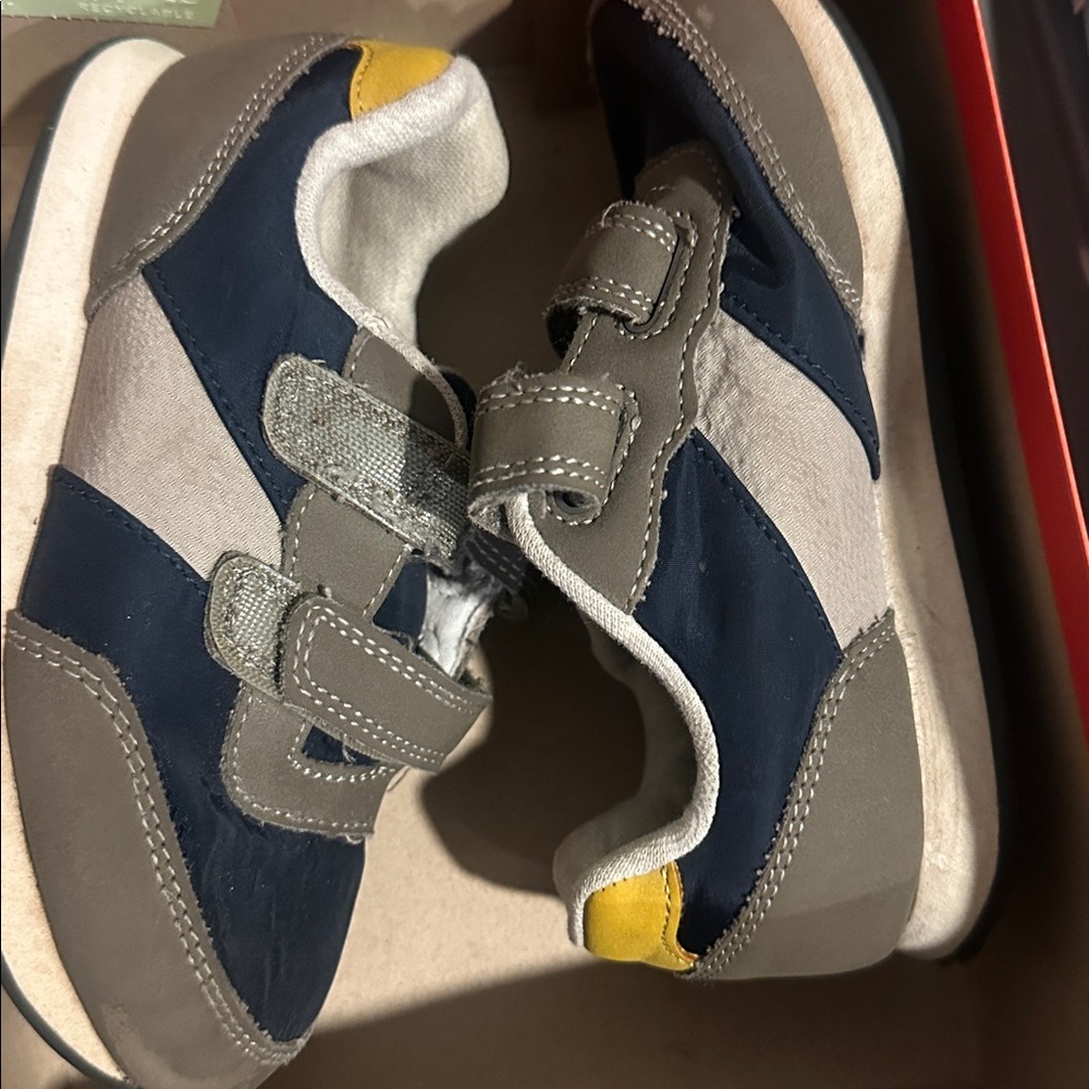 Cat & Jack Kids Sneakers - Navy, Gray, Yellow